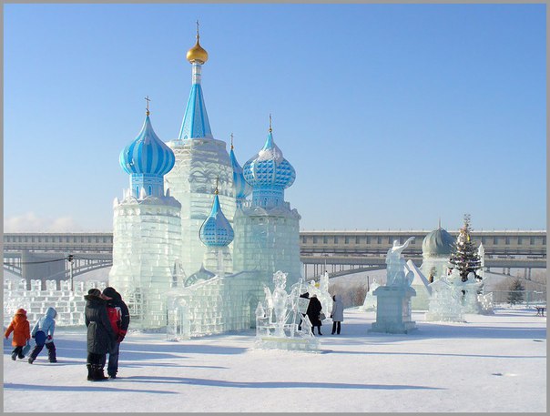 Хотели прогуляться по этому ледовому великолепию?❤